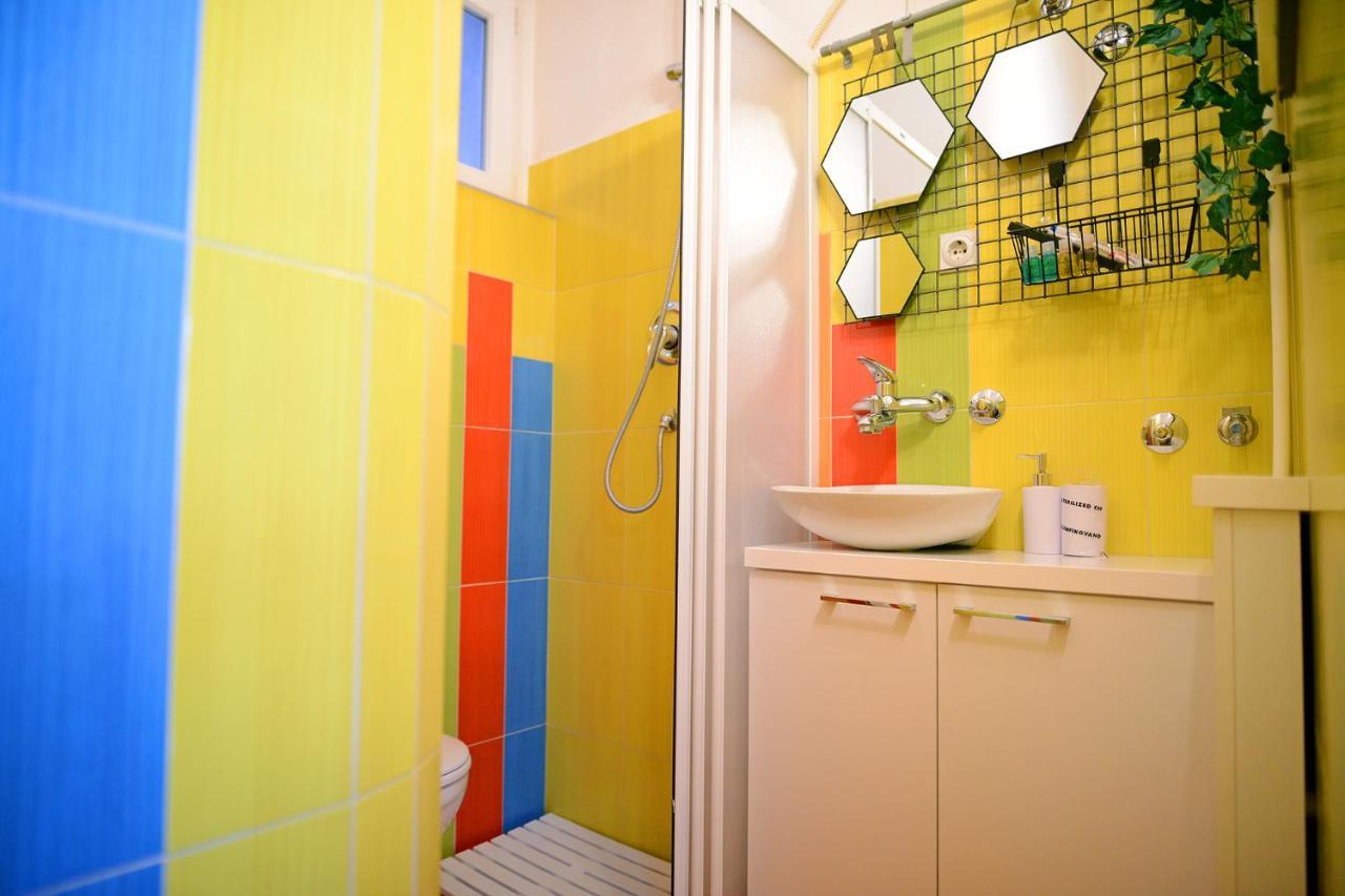Central Spot Apartments Belgrado Esterno foto
