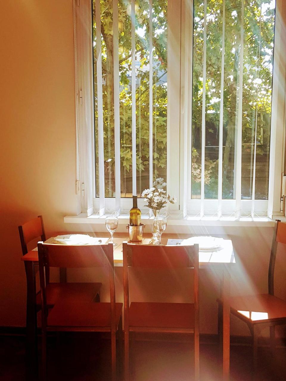 Central Spot Apartments Belgrado Esterno foto